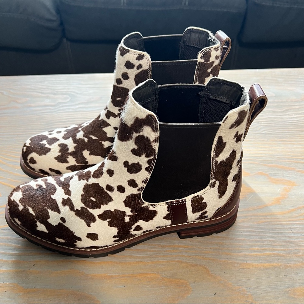 Ariat Women's Wexford Cow Hair Round Toe Chelsea Boots size 9 - Picture 2 of 9
